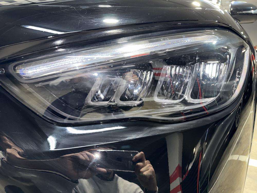 Mercedes-Benz GLA 250e AMG 2025 negro - foto 6