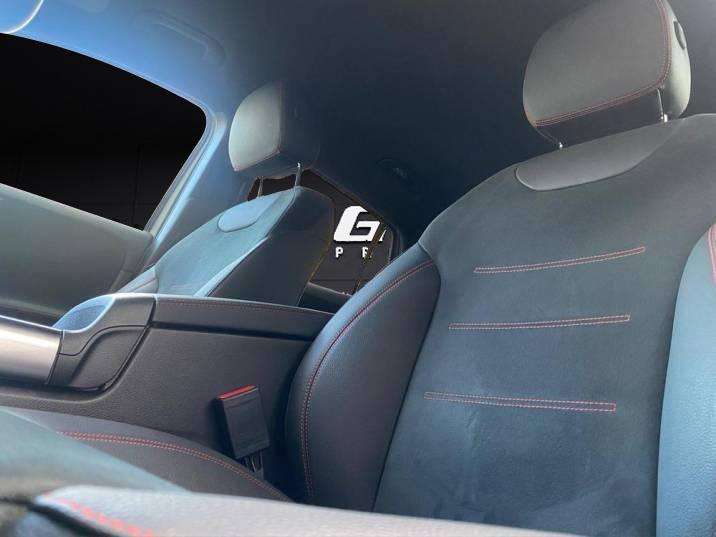 Mercedes-Benz GLA 250e AMG 2025 negro - foto 19