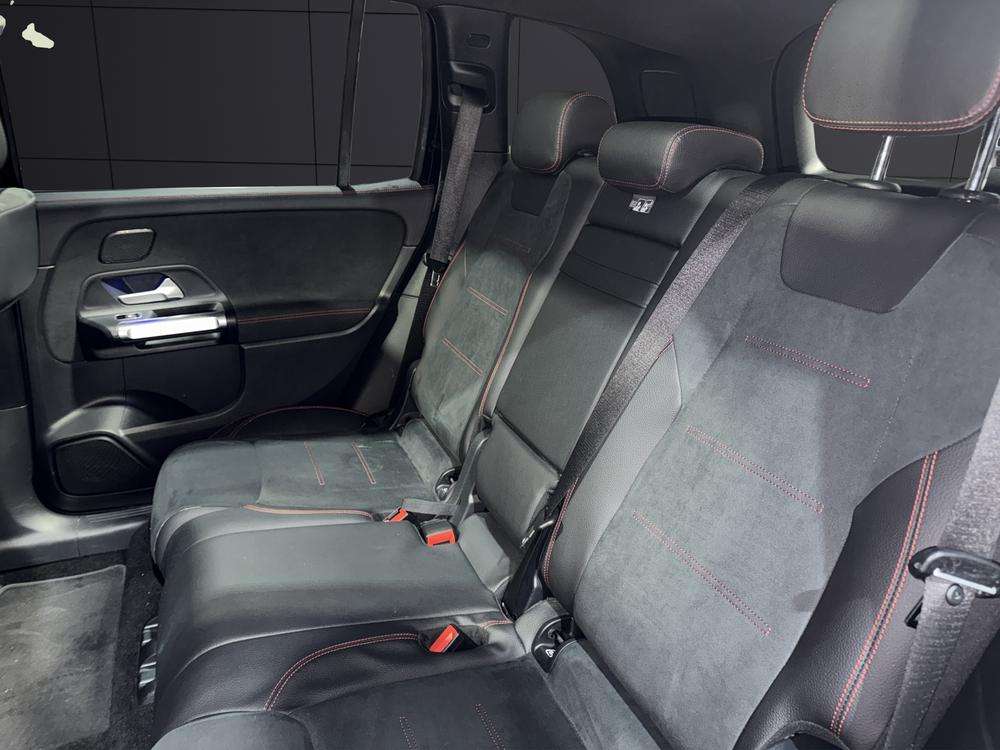 Mercedes-Benz GLB 200d AMG 2021 negro - foto 17