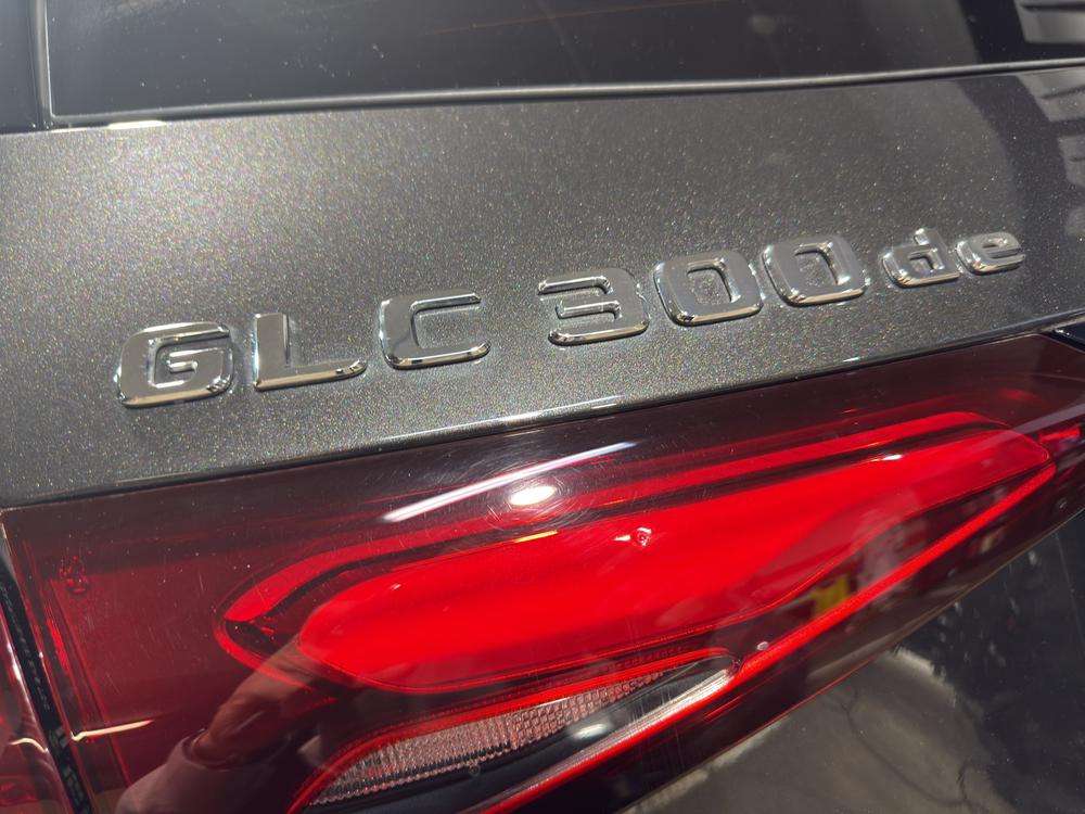 Mercedes-Benz GLC SUV 300de AMG 4MATIC 2024 gris - foto 7