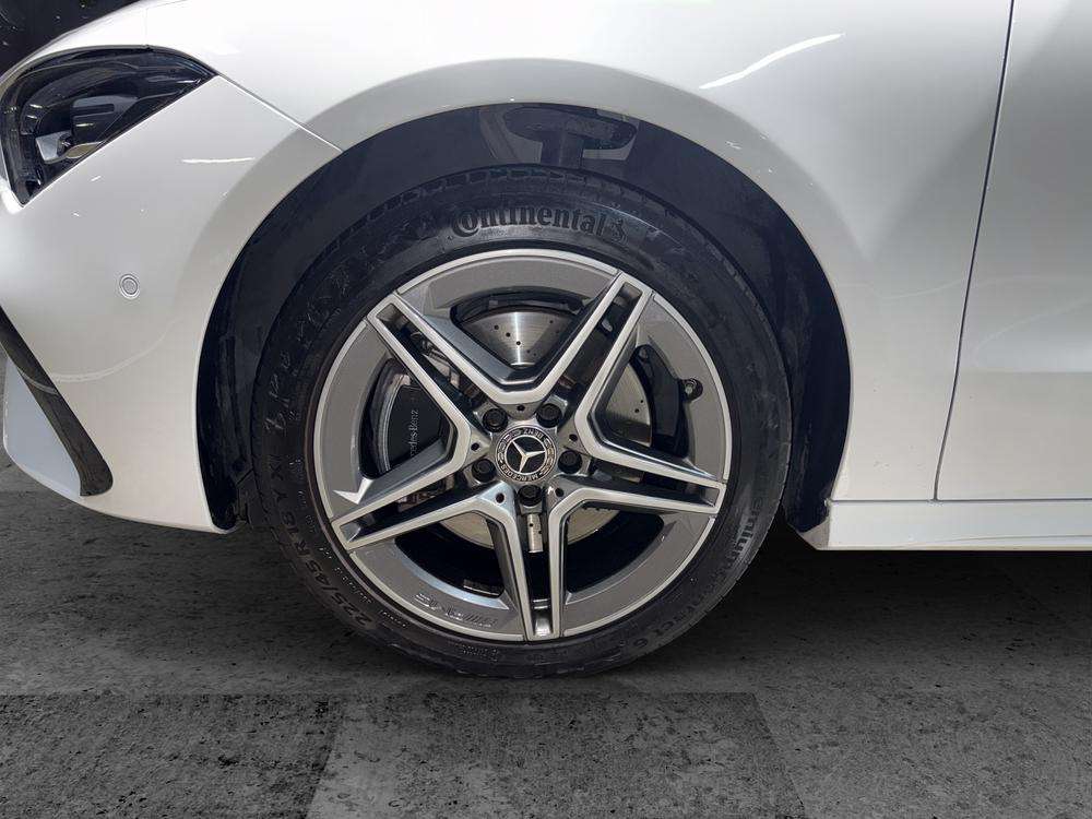Mercedes-Benz CLA 250e AMG 2024 blanco - foto 7
