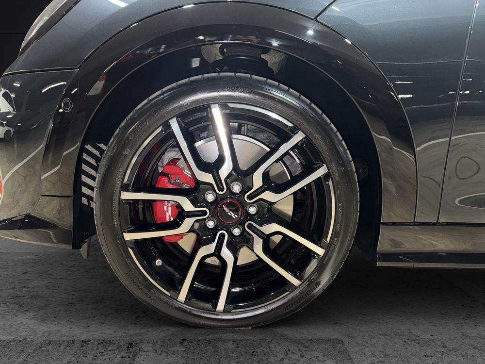 Mini Cooper JOHN COOPER WORKS 2024 negro - foto 6