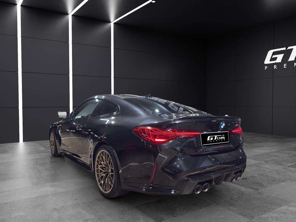 BMW M4 CS 2025 negro - foto 3
