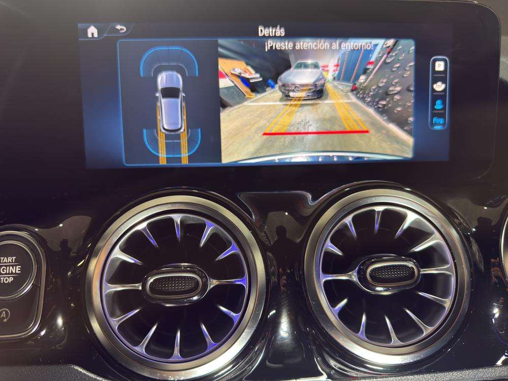 Mercedes-Benz GLA 220D AMG 4MATIC 2023 plata - foto 13