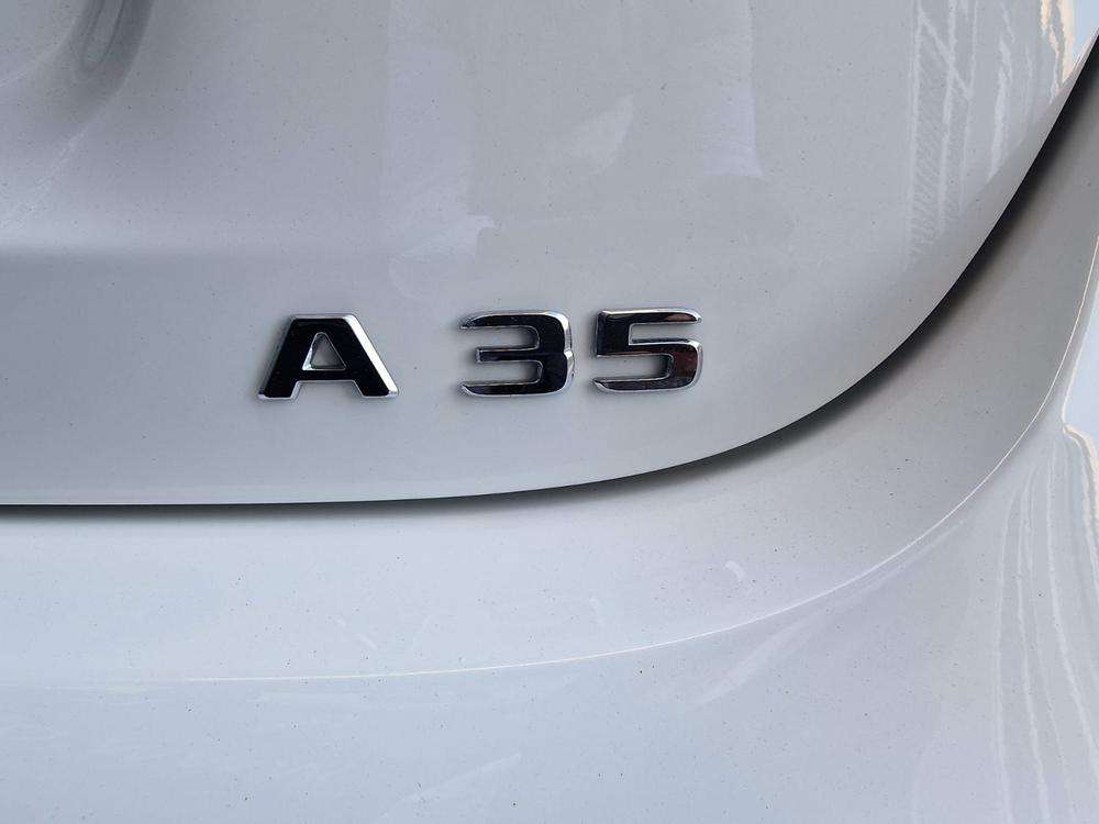 Mercedes-Benz Clase A 35 AMG 2019 blanco - foto 5