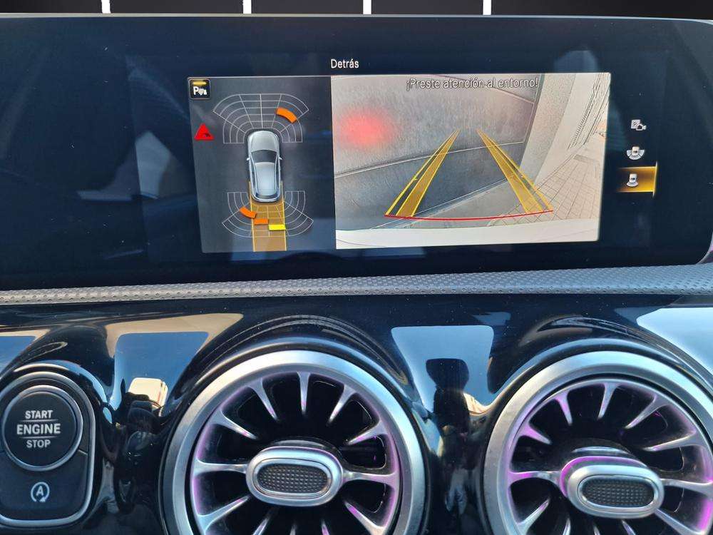 Mercedes-Benz Clase A 35 AMG 2019 blanco - foto 12