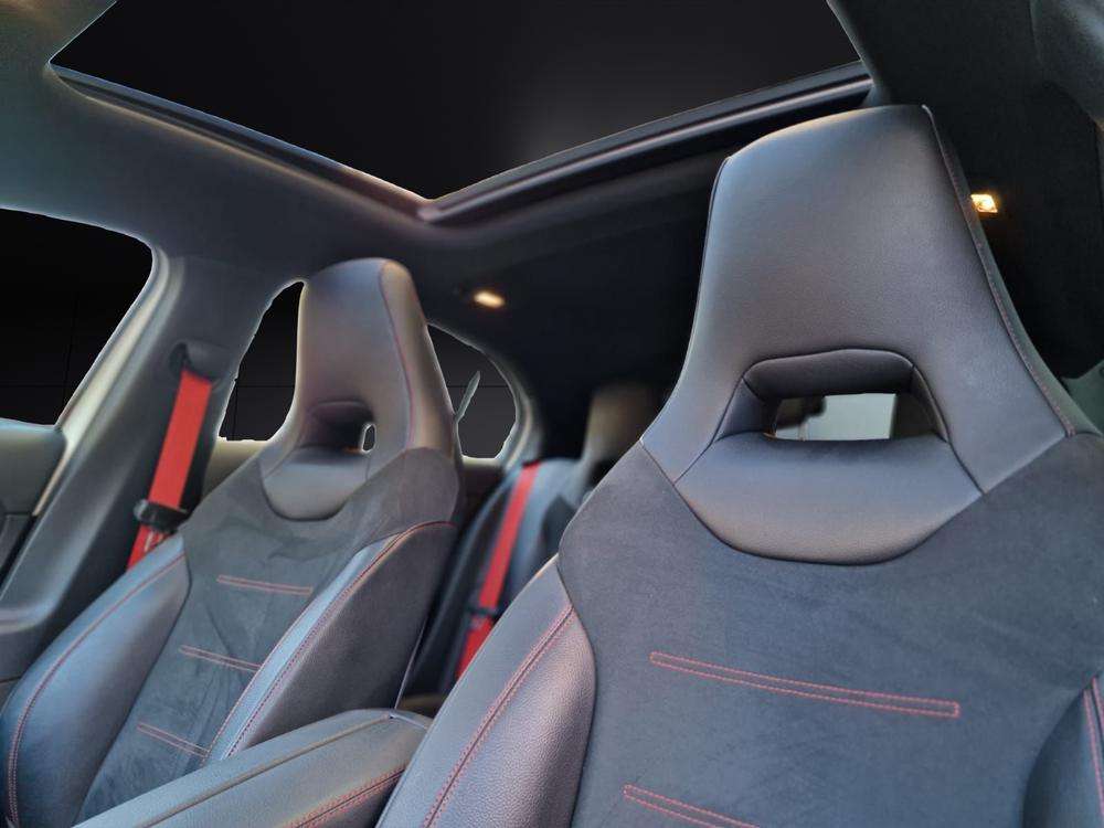 Mercedes-Benz Clase A 35 AMG 2019 blanco - foto 16