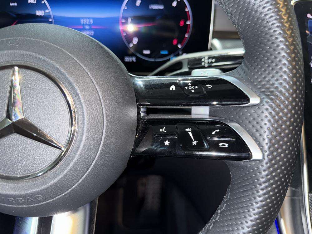Mercedes-Benz GLC COUPE 300de AMG 4MATIC Coupe 2025 gris - foto 11