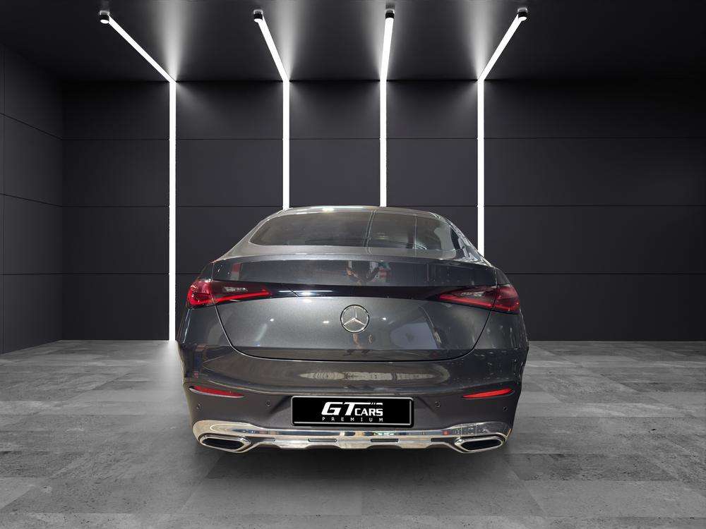 Mercedes-Benz GLC COUPE 300de AMG 4MATIC Coupe 2025 gris - foto 4