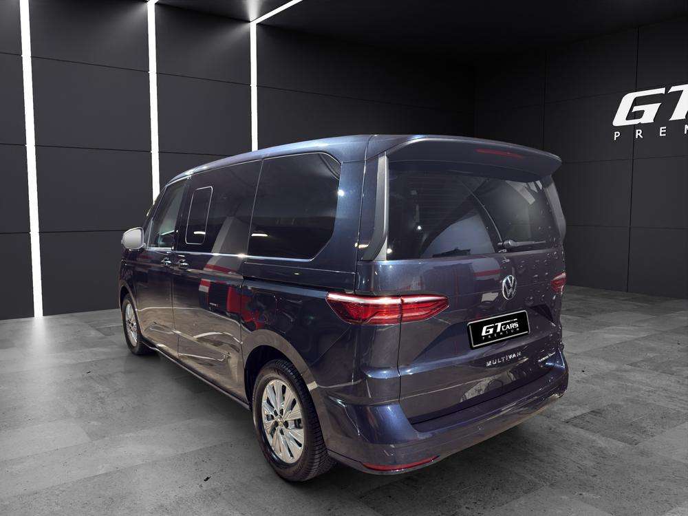 Volkswagen Multivan  . 2025 azul - foto 4