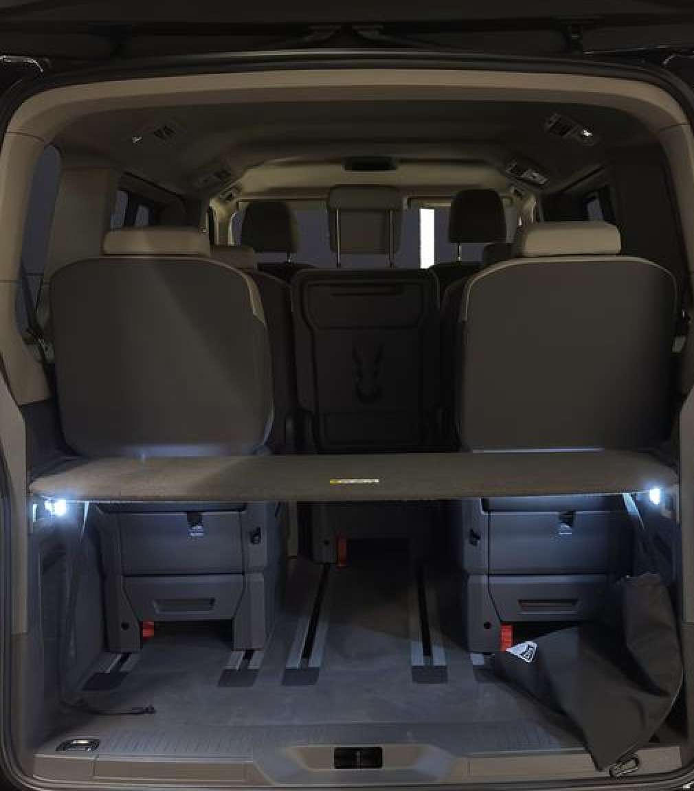 Volkswagen Multivan  . 2025 azul - foto 16
