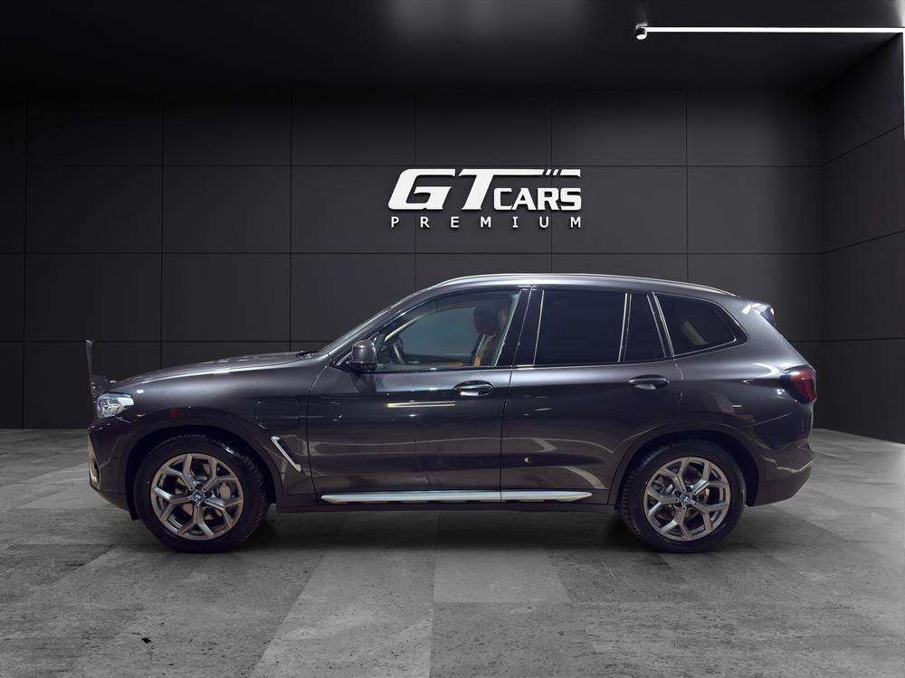 BMW X3  xDrive 30e xLine 2024 gris - foto 2