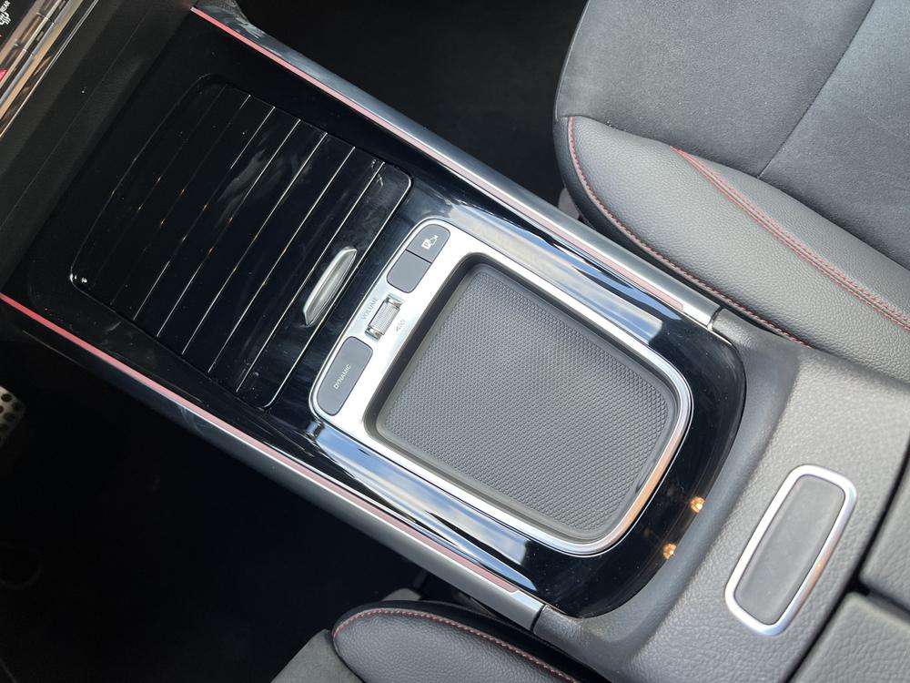 Mercedes-Benz GLA 250e AMG 2025 blanco - foto 13