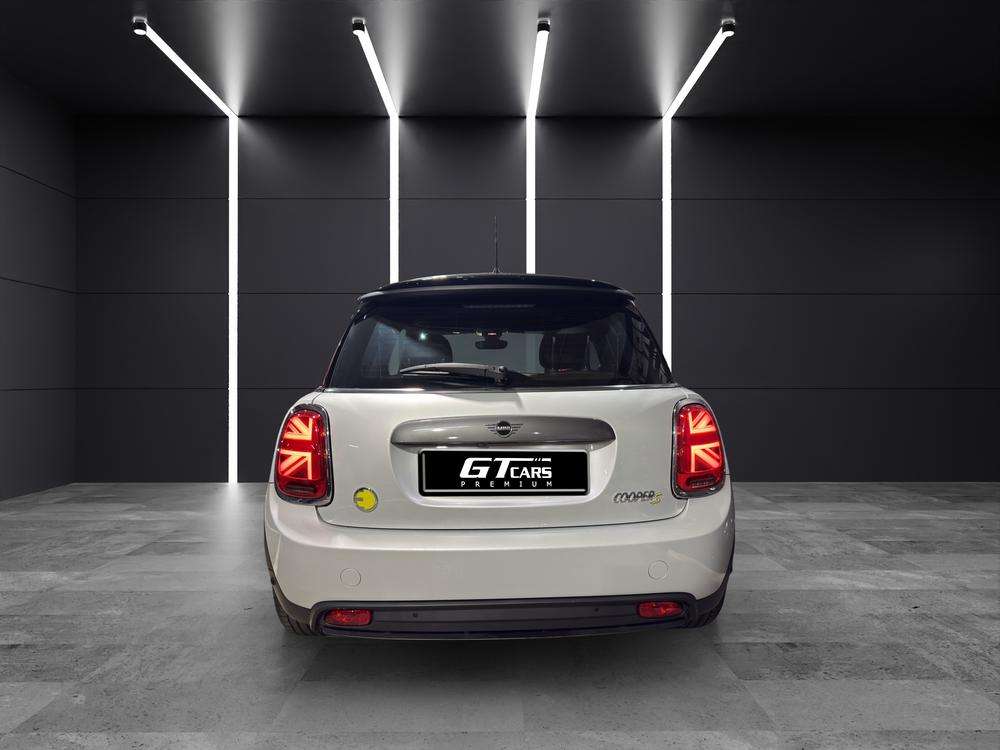 Mini Cooper SE 2020 gris - foto 5