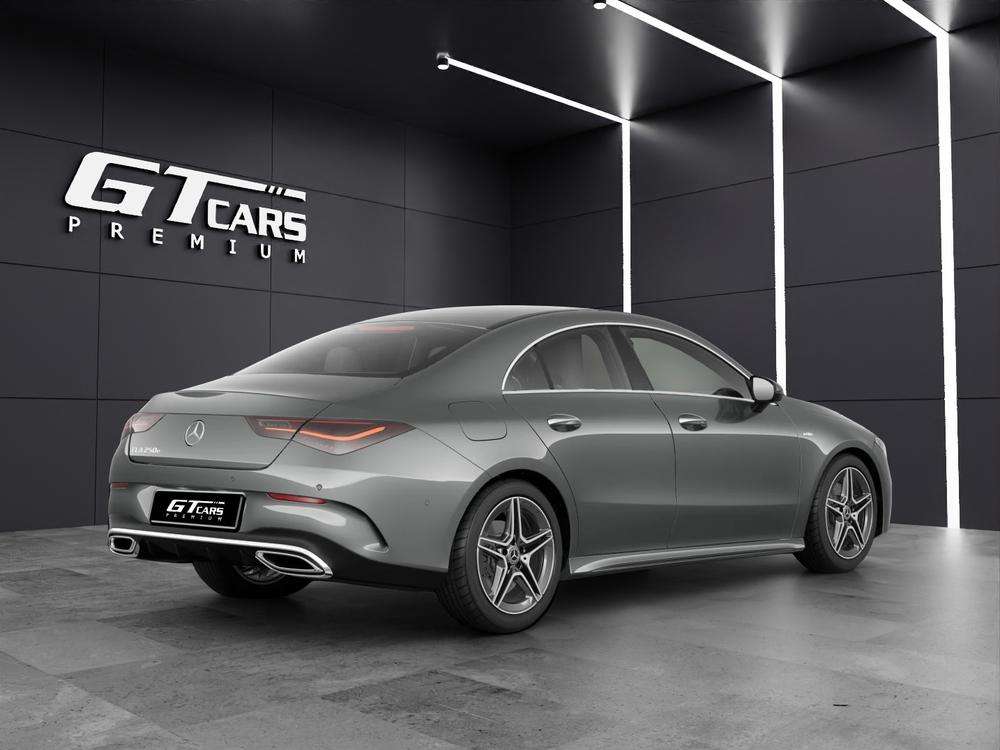 Mercedes-Benz CLA 250e AMG 2025 gris montaña - foto 3