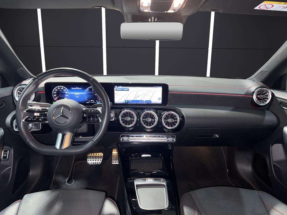 Mercedes-Benz CLA 250e AMG 2025 gris montaña - foto 7