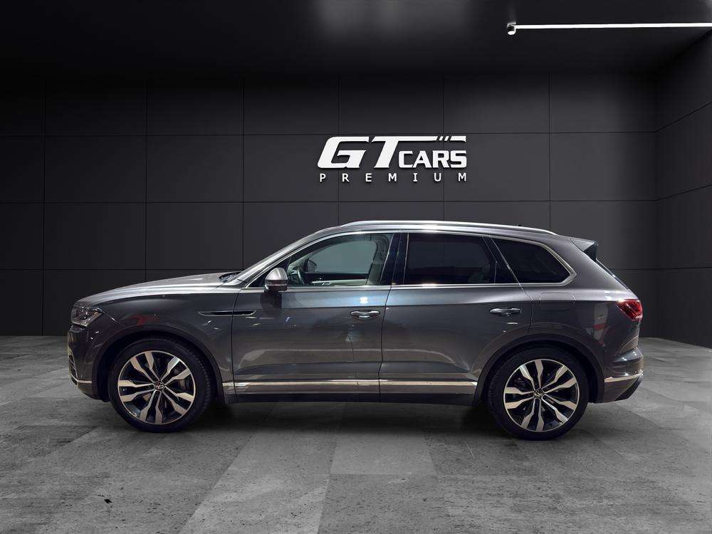 Volkswagen Touareg eHybrid 2023 gris - foto 2