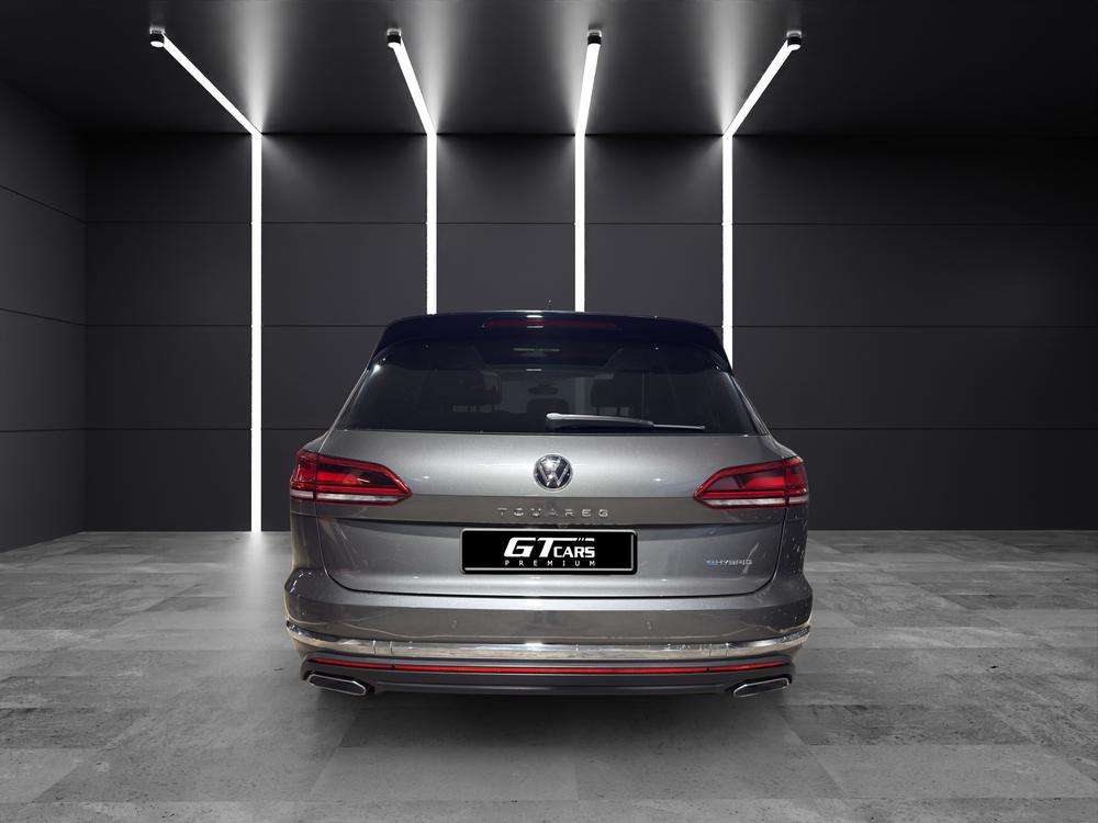 Volkswagen Touareg eHybrid 2023 gris - foto 5