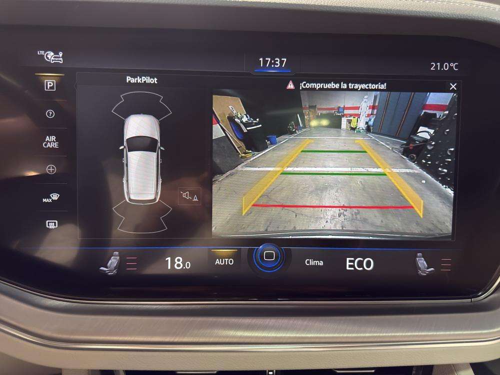 Volkswagen Touareg eHybrid 2023 gris - foto 14