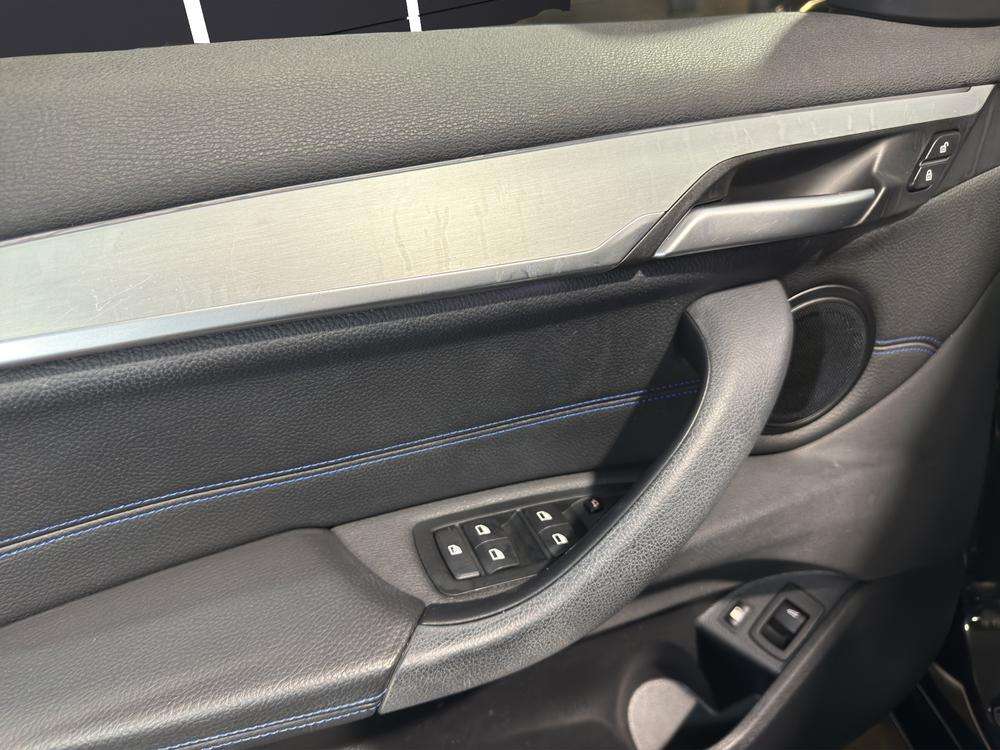 BMW X1 xDrive25e 2021 negro - foto 13
