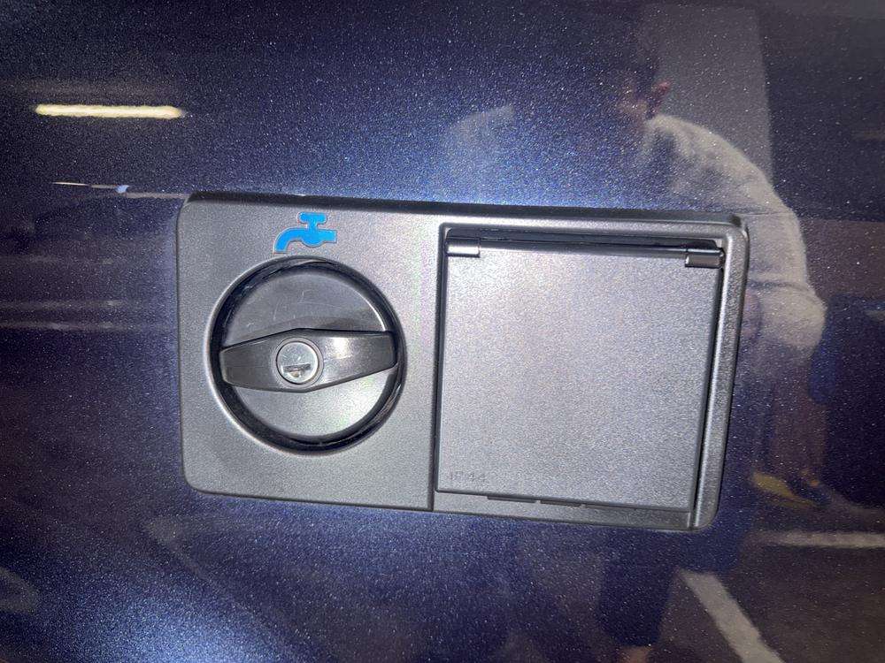 Volkswagen California 6.1 Ocean 2023 azul - foto 16