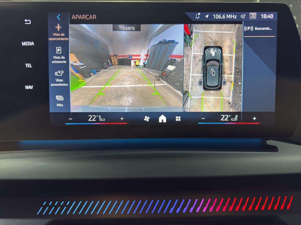 BMW Serie 1 120d 2024 gris - foto 14