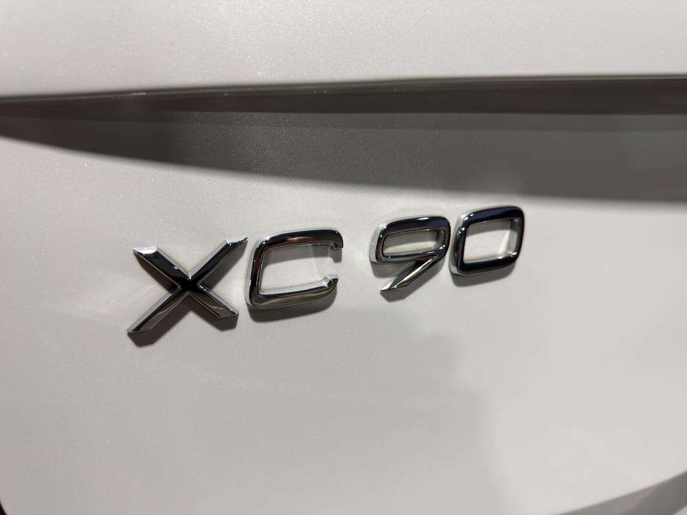 Volvo Xc-90  . 2020 blanco - foto 8