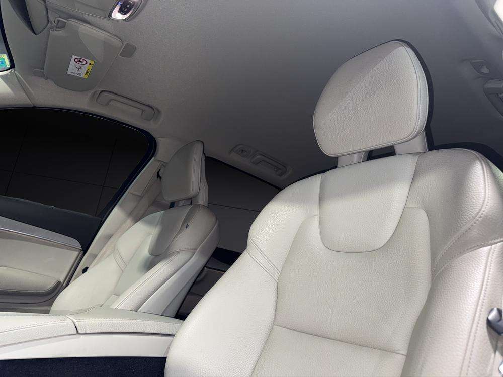 Volvo Xc-90  . 2020 blanco - foto 17