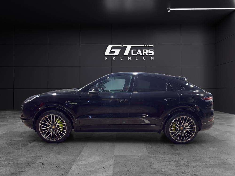 Porsche Cayenne Coupé E-Hybrid 2022 negro - foto 2