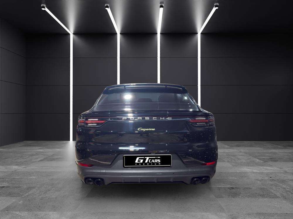 Porsche Cayenne Coupé E-Hybrid 2022 negro - foto 5