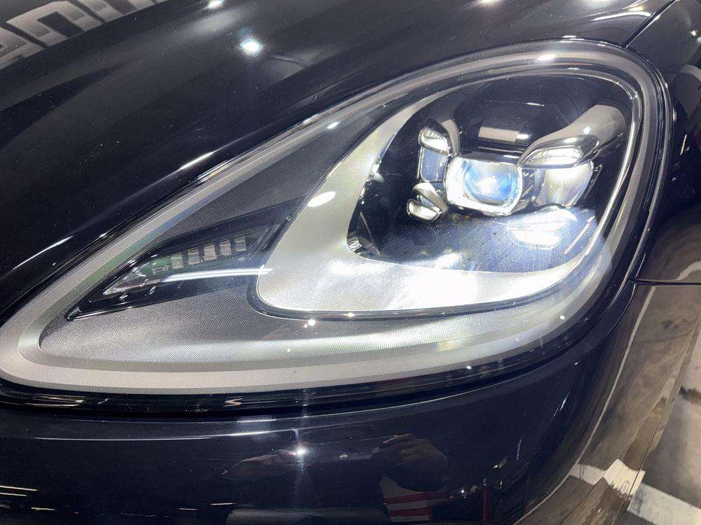 Porsche Cayenne Coupé E-Hybrid 2022 negro - foto 6