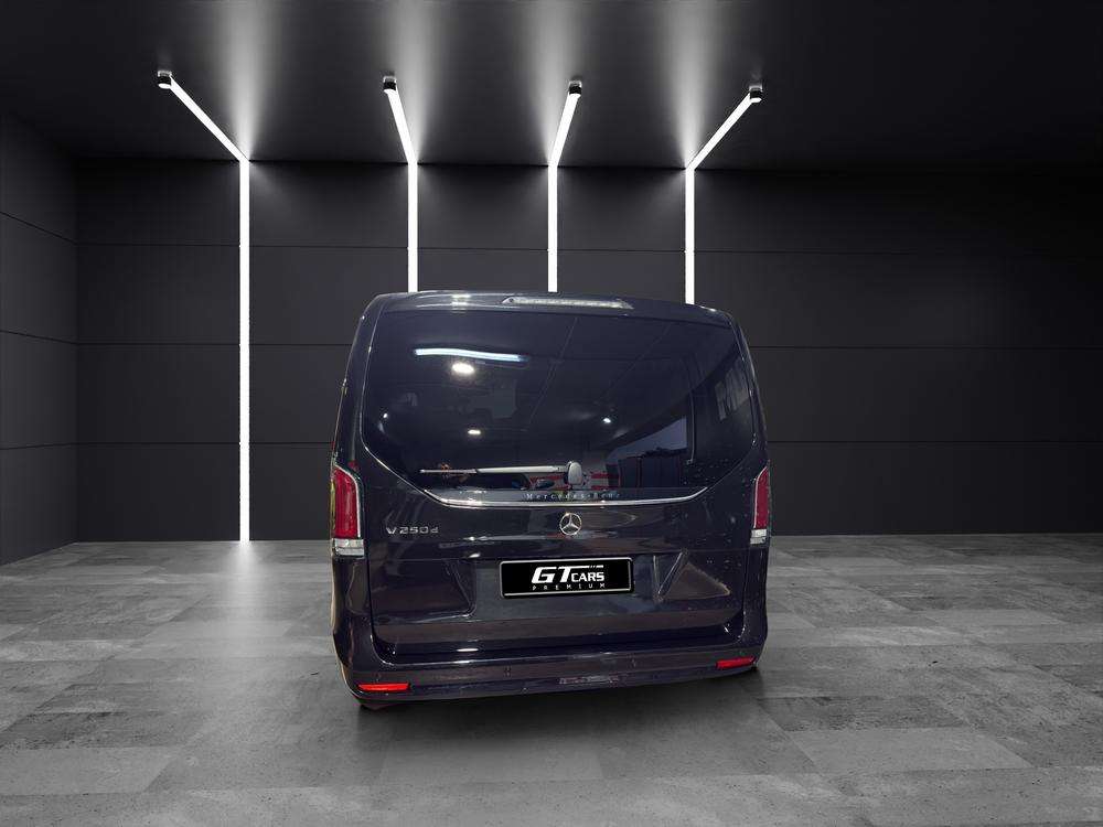 Mercedes-Benz V 250d 2025 negro - foto 5