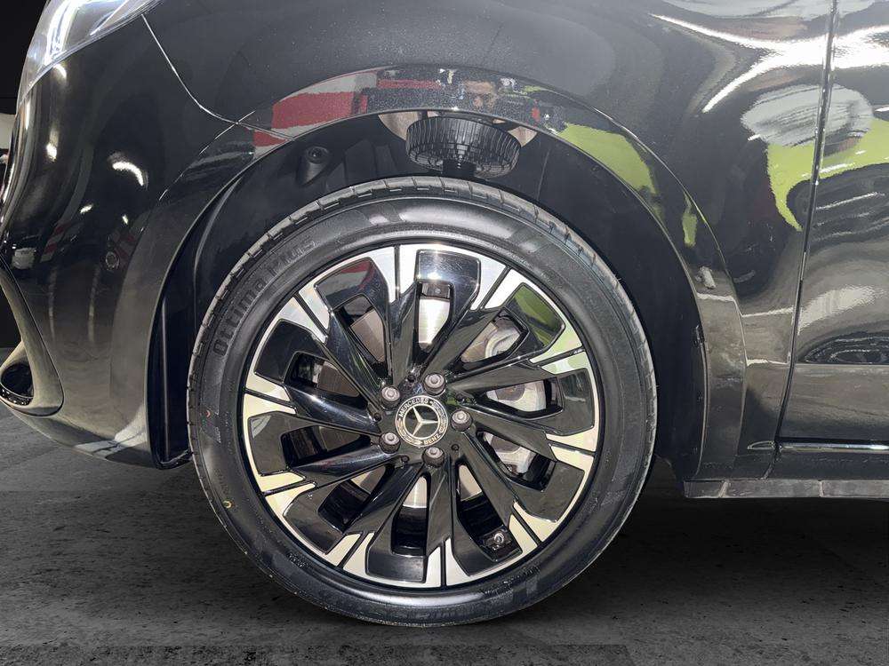 Mercedes-Benz V 250d 2025 negro - foto 7