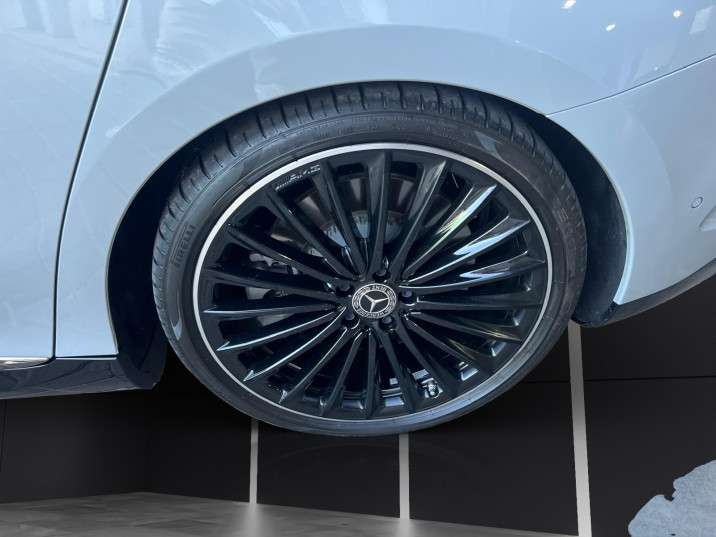 Mercedes-Benz EQE 350 AMG 2023 gris alpino - foto 5