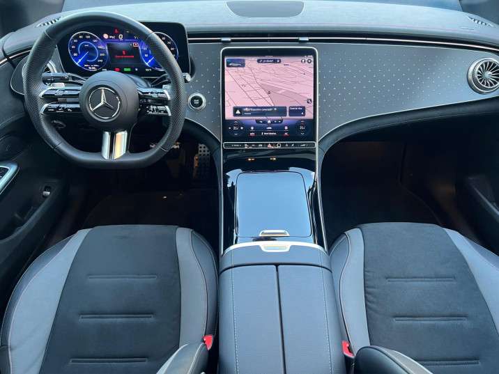 Mercedes-Benz EQE 350 AMG 2023 gris alpino - foto 7