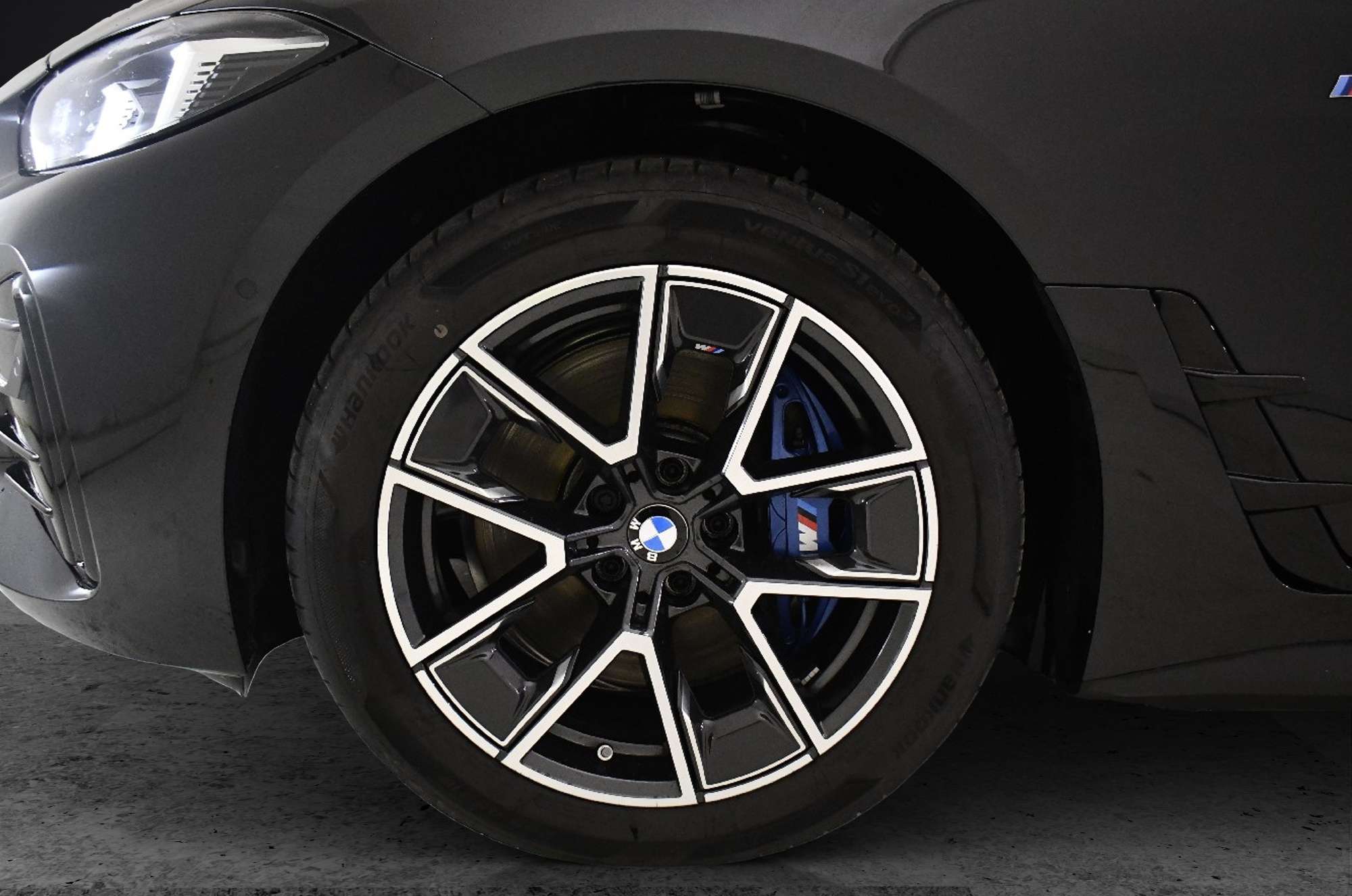 BMW i4 eDrive40 2025 negro - foto 10