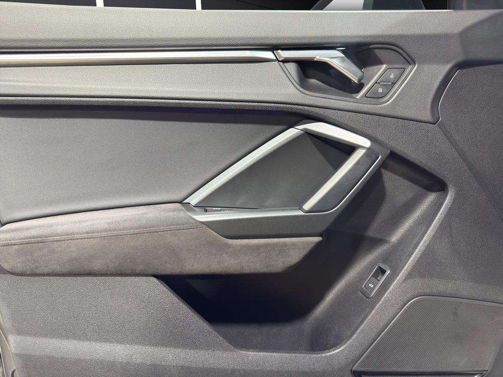 Audi RS Q3 Sportback 2022 gris - foto 15