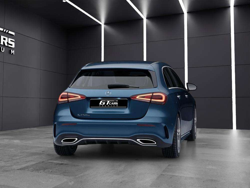 Mercedes-Benz Clase A 250e AMG 2021 azul denim - foto 5