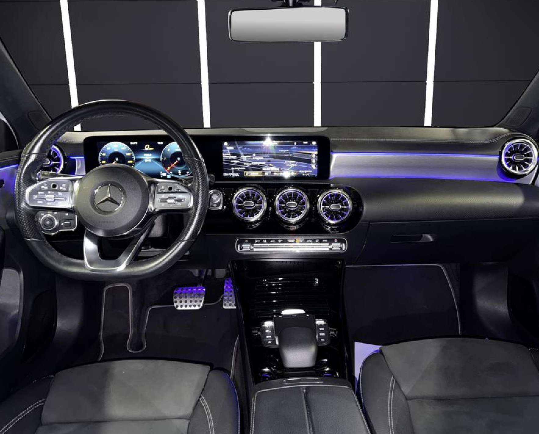 Mercedes-Benz Clase A 250e AMG 2021 azul denim - foto 8