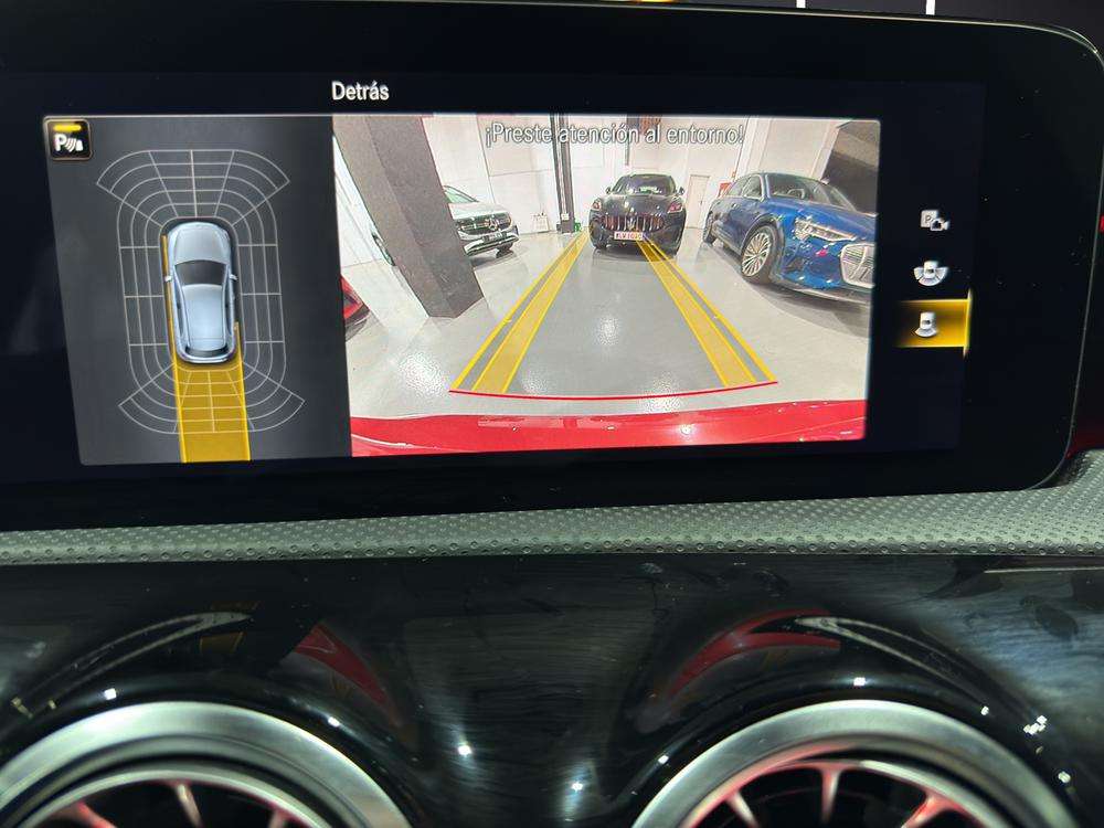 Mercedes-Benz Clase A 250e AMG 2021 rojo patagonia - foto 13