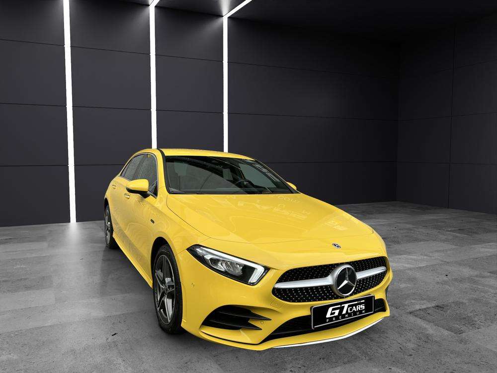 Mercedes-Benz Clase A 250e AMG 2021 amarillo - foto 4