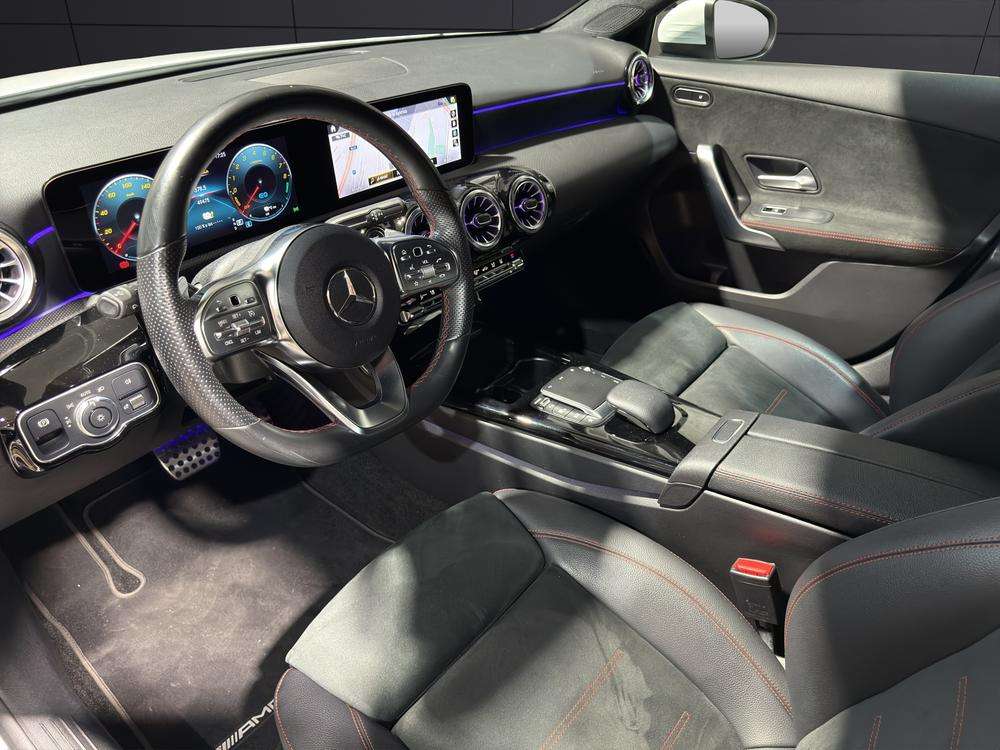 Mercedes-Benz Clase A 250e AMG 2021 amarillo - foto 9