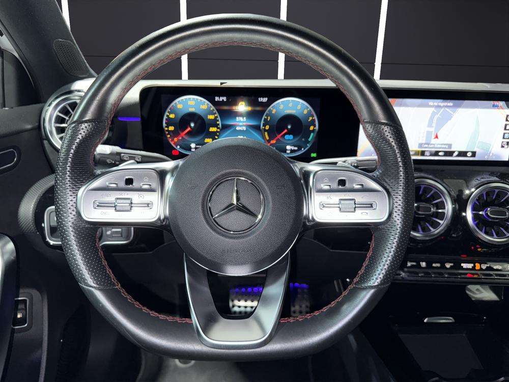 Mercedes-Benz Clase A 250e AMG 2021 gris montaña - foto 11