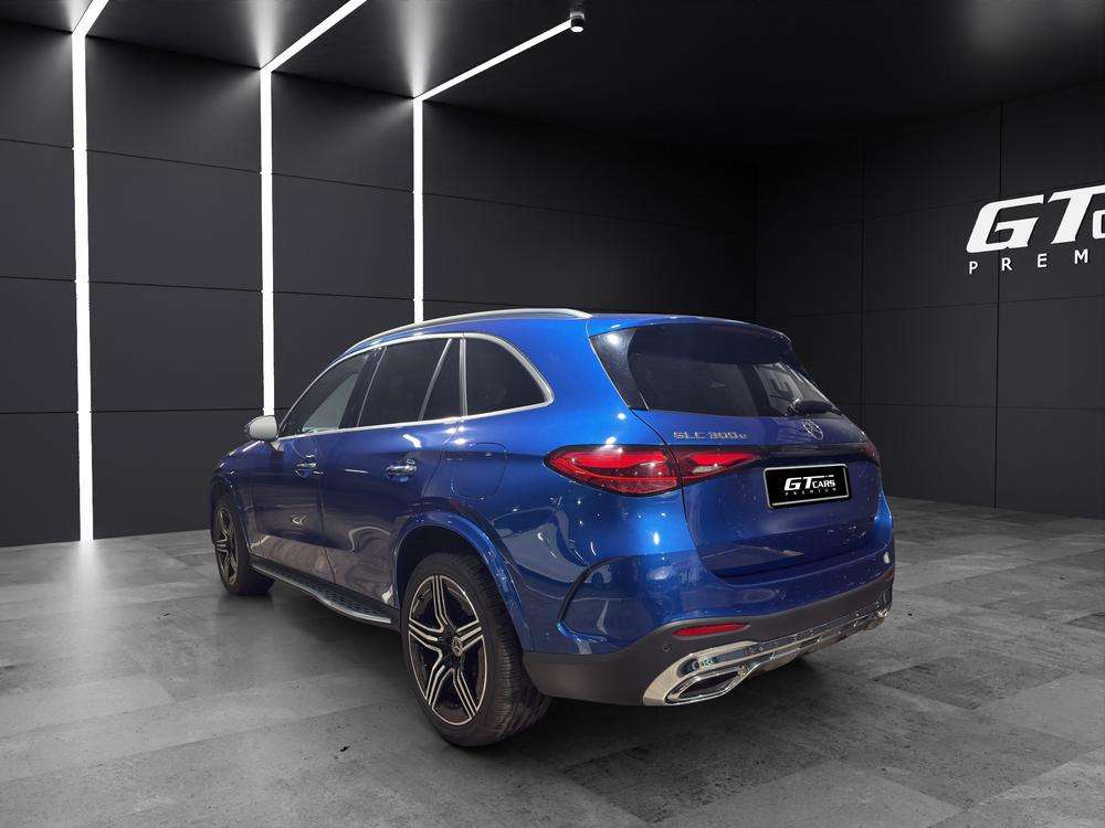 Mercedes-Benz GLC SUV 300e AMG 4MATIC 2023 azul - foto 3