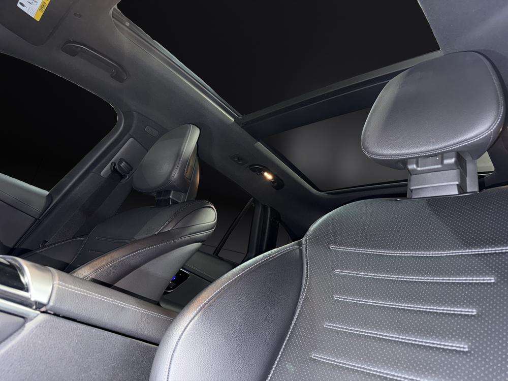 Mercedes-Benz GLC SUV 300e AMG 4MATIC 2023 azul - foto 17