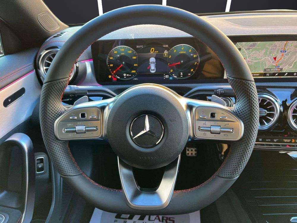 Mercedes-Benz Clase A 250e AMG 2022 gris montaña - foto 10