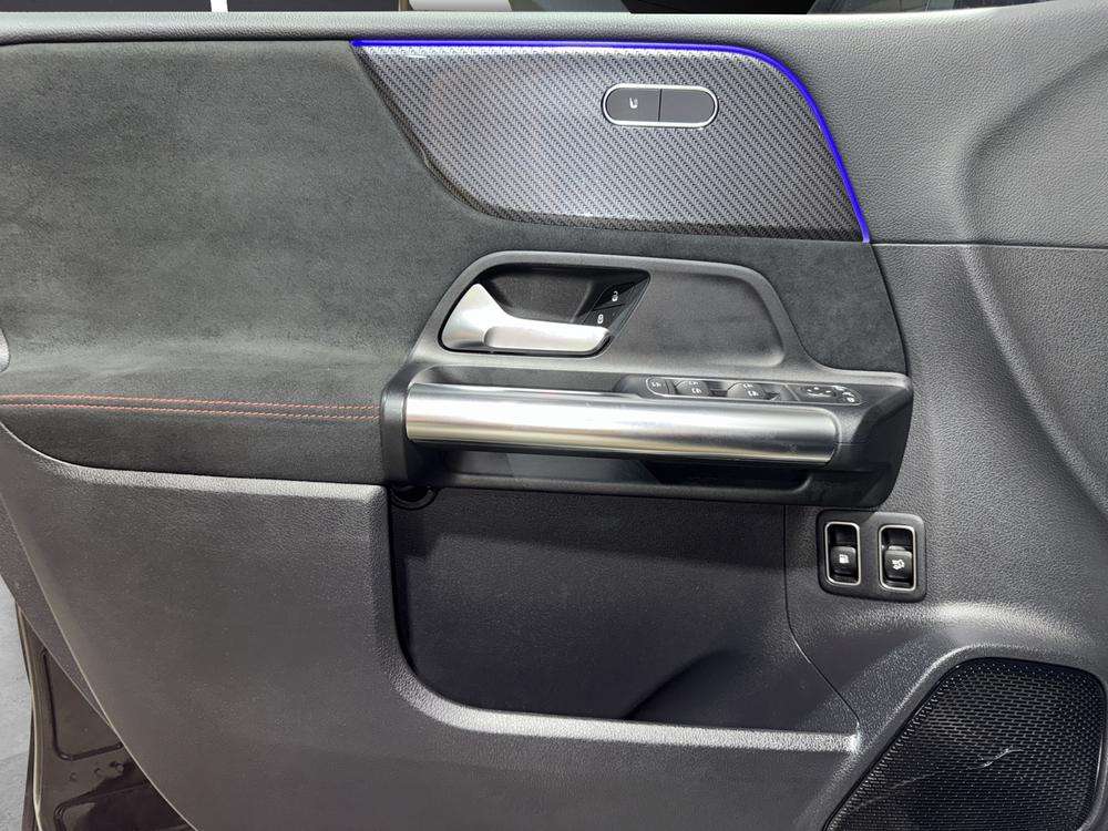 Mercedes-Benz Clase B 250e AMG 2022 rojo patagonia - foto 15