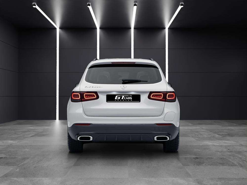 Mercedes-Benz GLC SUV 300de AMG 4MATIC 2021 blanco - foto 4