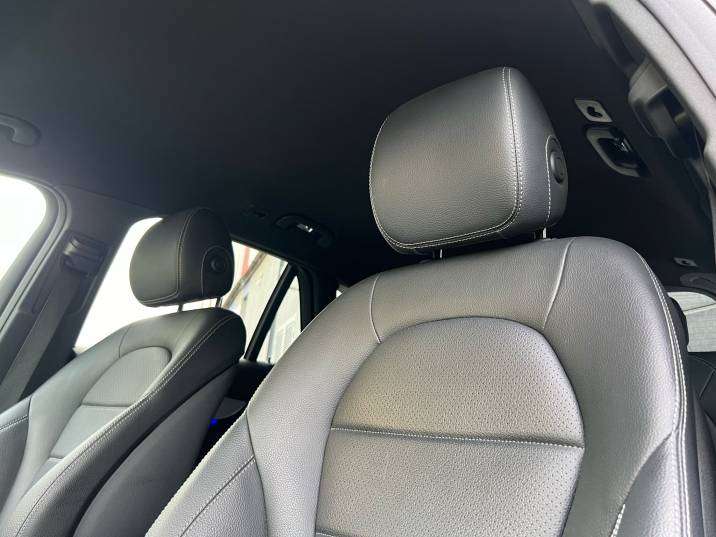 Mercedes-Benz GLC SUV 300de AMG 4MATIC 2021 blanco - foto 14
