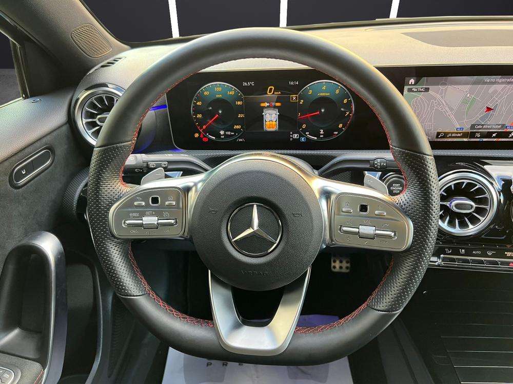 Mercedes-Benz Clase A 180 AMG 2022 gris montaña - foto 8